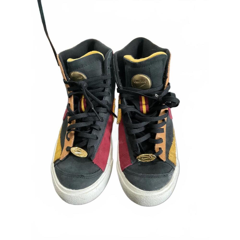 Nike Blazer '77 Mid DG Suede Black Team Red University Sneakers 5.5